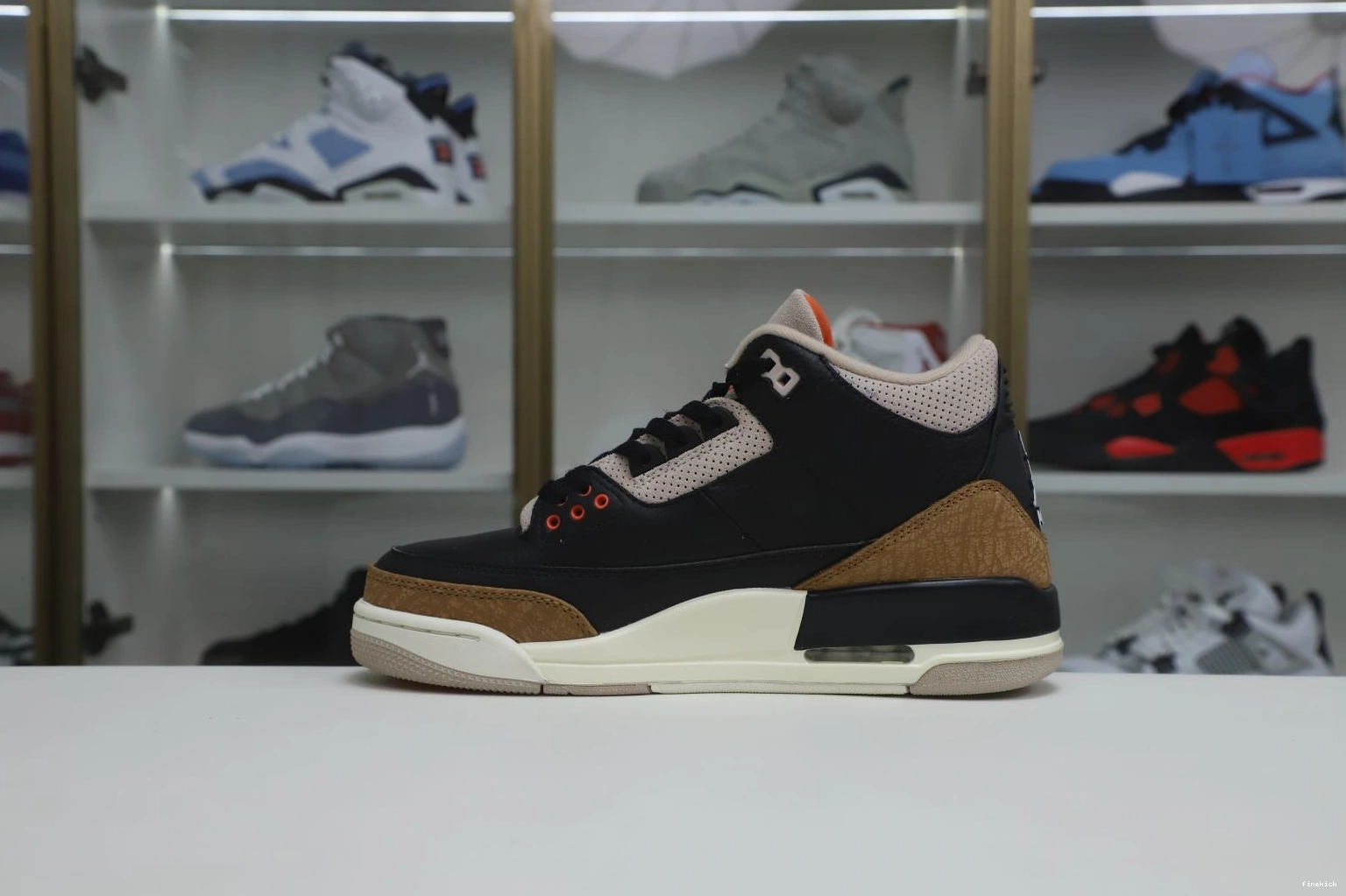 AIR DESERT 3 JORDAN CT8532 CEMENT 1017